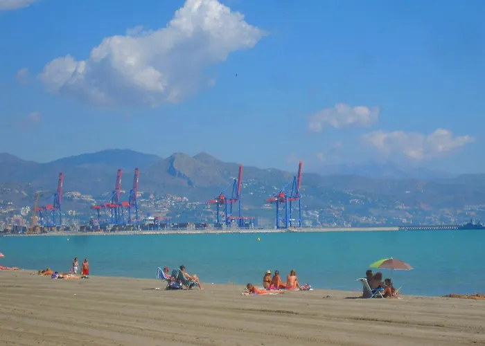 Crishome - Bbq, Parking Y Bicis Malaga
